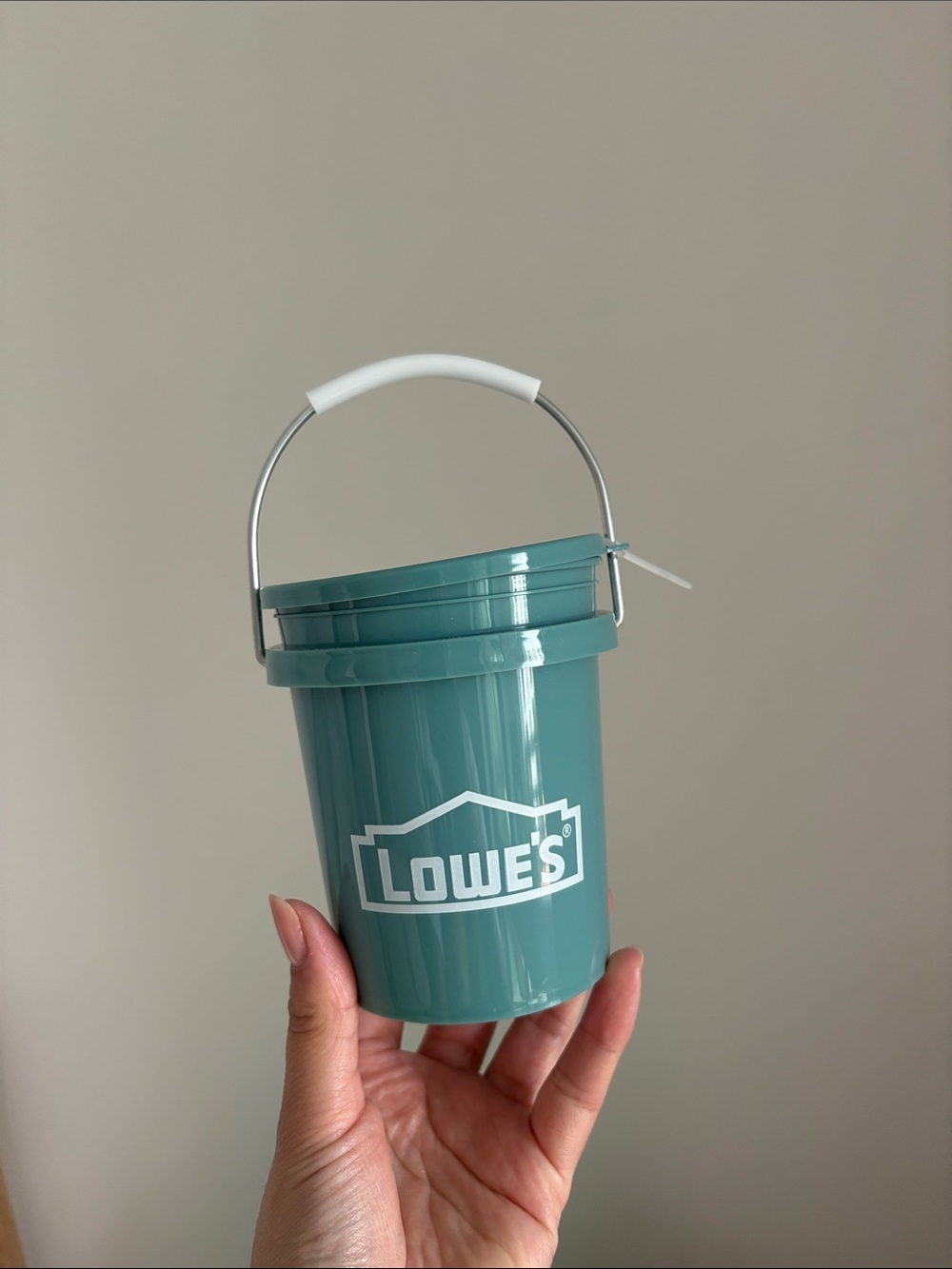 Mini Lowe’s bucket 🪣